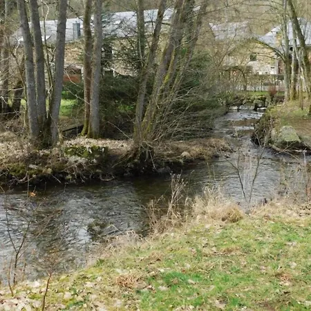 Characteristic Arden With Valley Views Tenneville