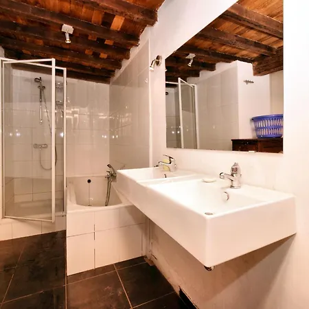 Spacious Stay, Feriehus