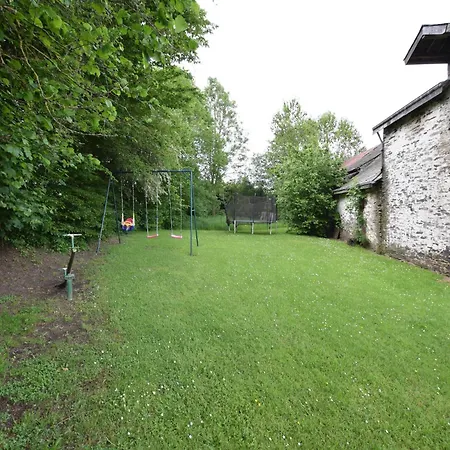 Spacious Stay, בית נופש טנוויל