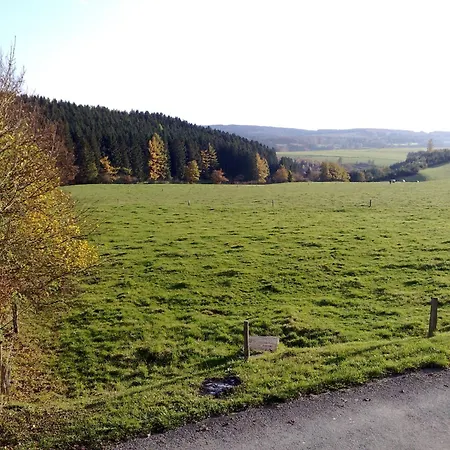 Spacious Stay, בית נופש