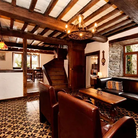 Characteristic Arden With Valley Views Holiday home *