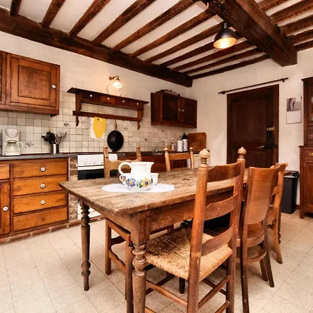 Characteristic Arden With Valley Views Holiday home *